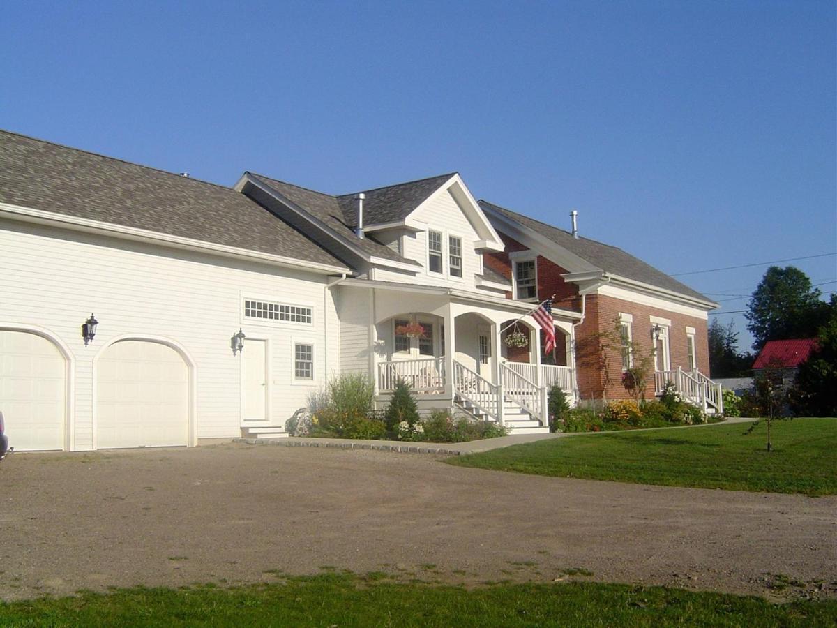 Dodds Brick House Bed & Breakfast North Hero Extérieur photo
