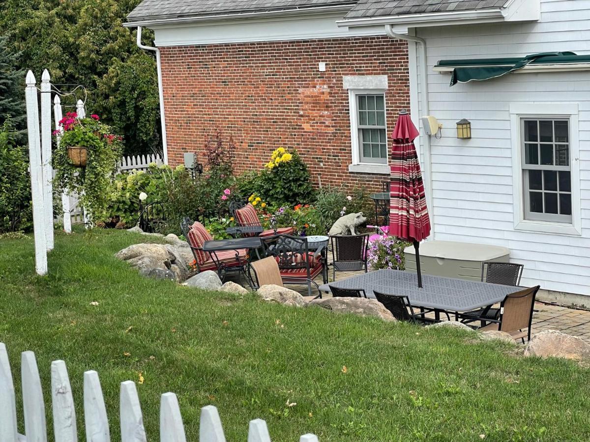 Dodds Brick House Bed & Breakfast North Hero Extérieur photo